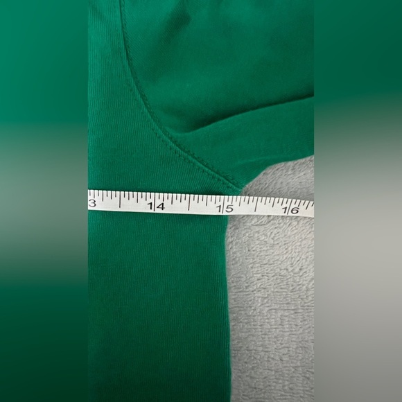 VINEYAR VINES Boys' Merry Christmas Santa Whale Long-Sleeve Pocket Tee - Picture 5 of 6